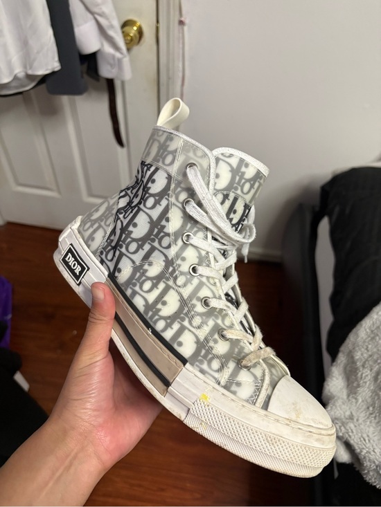 Dior Other - Dior High-Top Sneaker in White and Gray Monogram